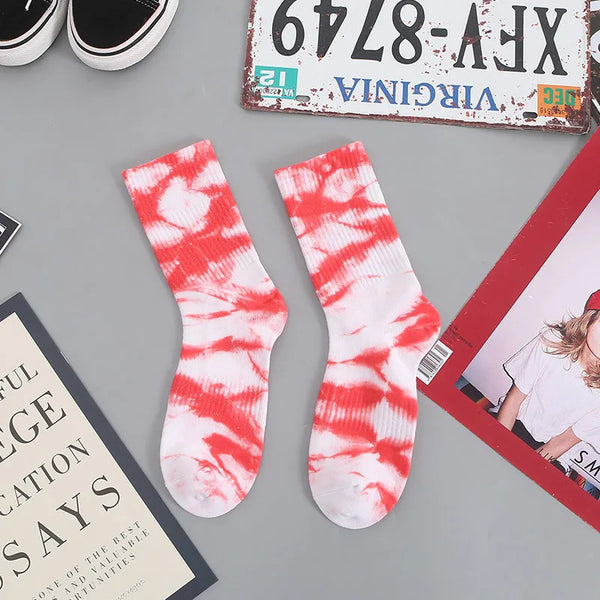 "I Am Magnetic" Women's Tie-Dye Crew Socks