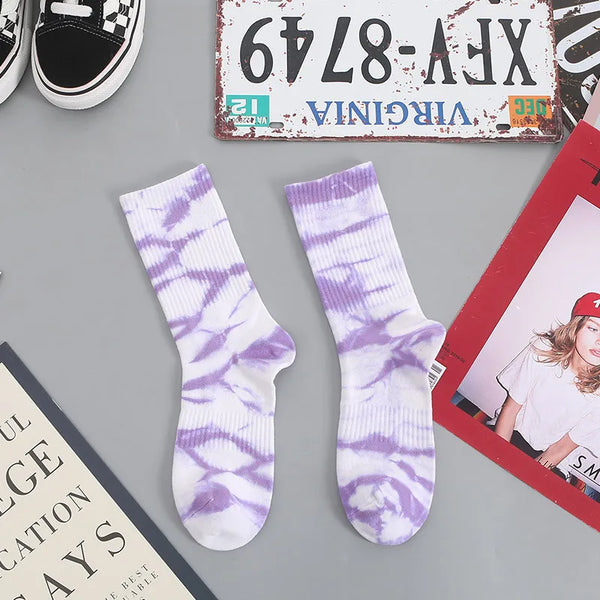 "I Am Magnetic" Women's Tie-Dye Crew Socks