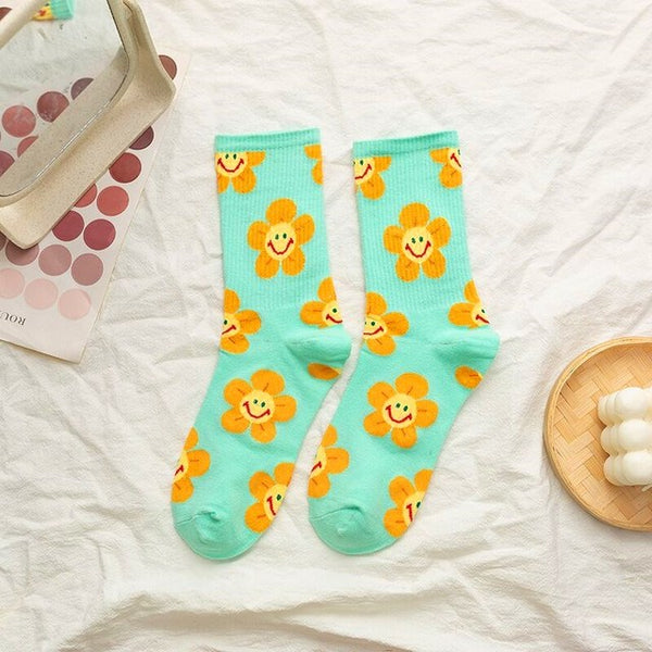 'My Growth Is A Continuous Process' Womens Kawaii Smiley Flower Crew Socks