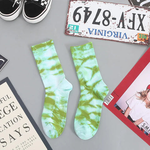"I Am Magnetic" Women's Tie-Dye Crew Socks